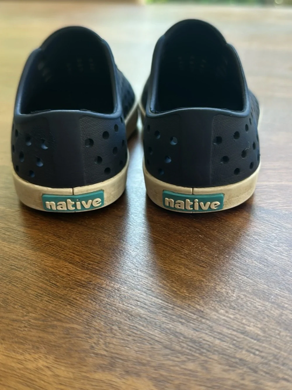 Native Jefferson Slip-On Kids Shoes in Navy